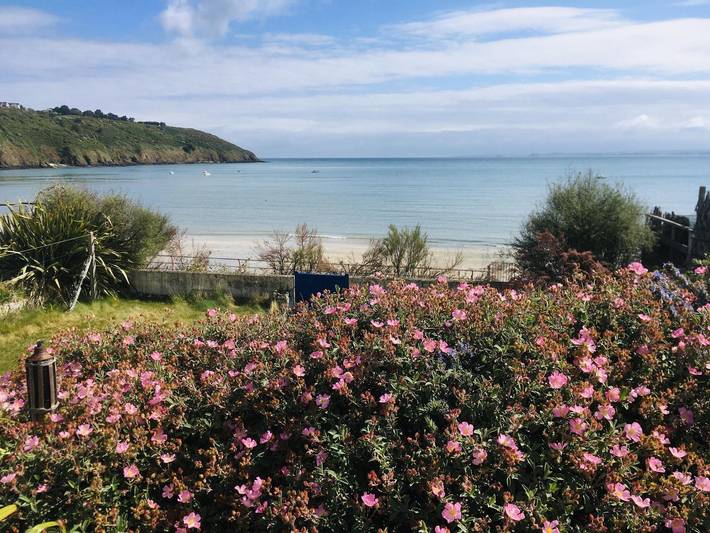 Gîte pour 2 personnes, avec Jardin et Vue dans Plage Saint-Laurent