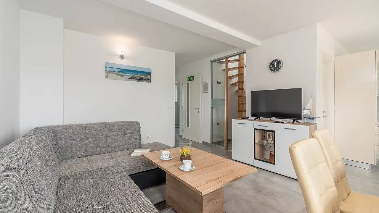 Geheel vakantieappartement, Ferienwohnung für 6 Personen (120 m²) in Novigrad in Mareda, Regio Umag