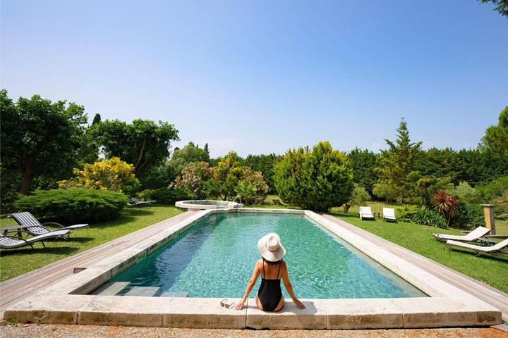 Chambre d’hôte pour 3 personnes, avec jacuzzi et jardin ainsi que piscine et sauna à Orange - 3