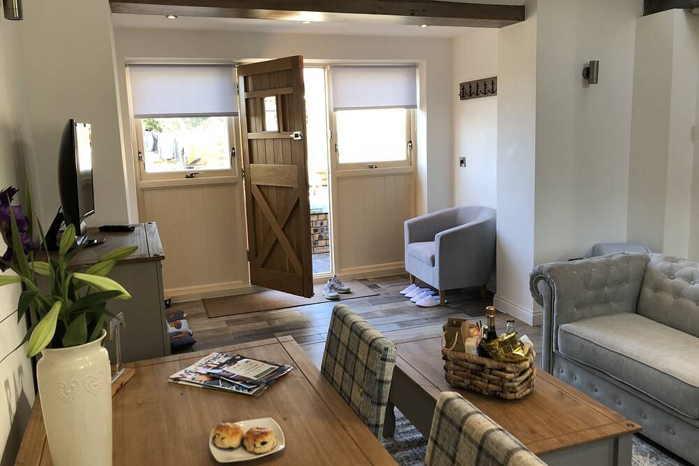 Glamping for 4 People in Stafford, Staffordshire