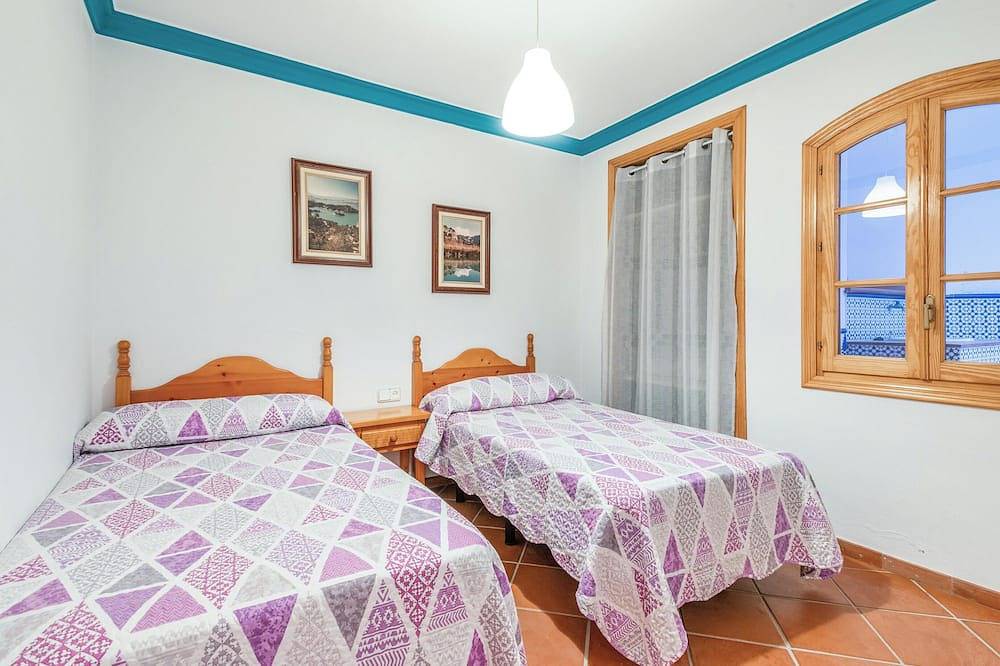 Homerez - Comfortable house in Ardales with fireplace in Ardales, Málaga Province