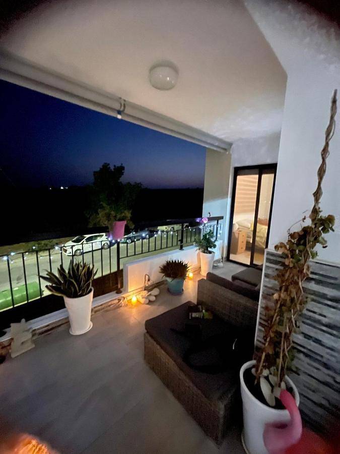 Apartament wakacyjny dla 5 osób, z Balkon i Widok w Tersefanu