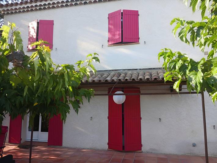 Location de vacances pour 6 personnes, avec piscine à Draguignan - 4