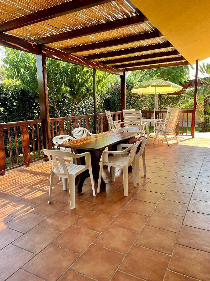 Villa per 5 persone, con giardino in Santa Croce Camerina