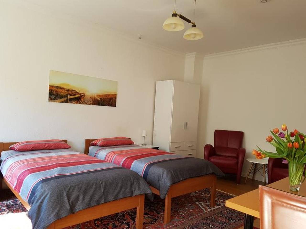 Ganze Ferienwohnung, Ferienwohnung Süer - Ferienwohnung für max. 2 Personen (Nichtraucher) in Hannover Mitte, Hannover