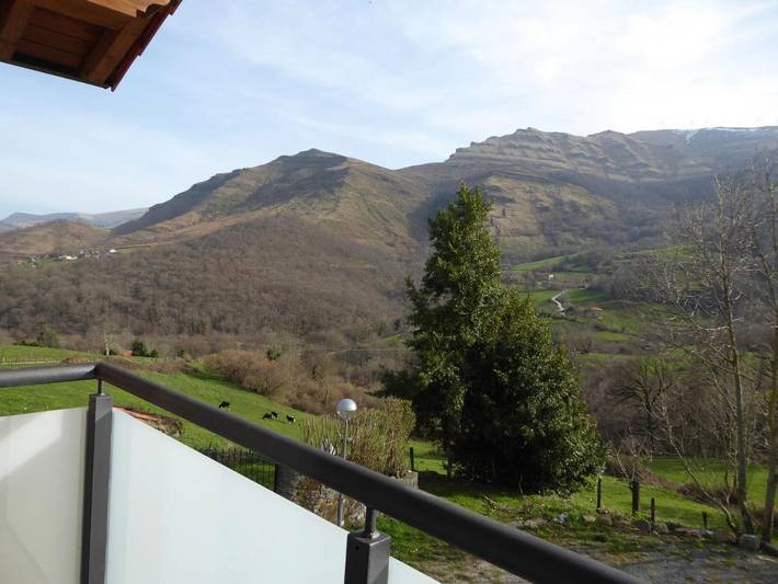 Casa rural para 2 personas, con terraza y jacuzzi, Se admiten mascotas en Valle de Soba - 4