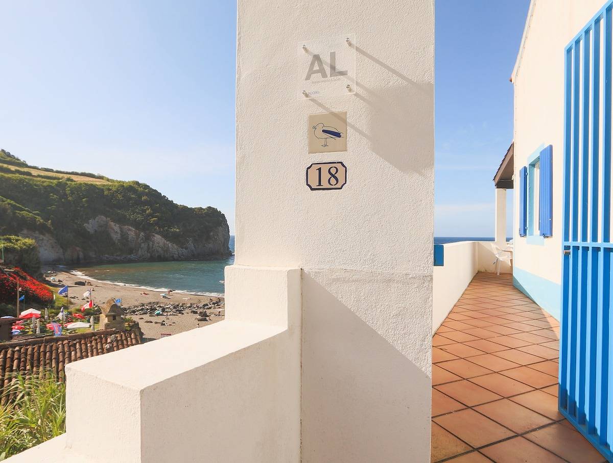 Guestready - Beachfront Casa da Praia, foto 6