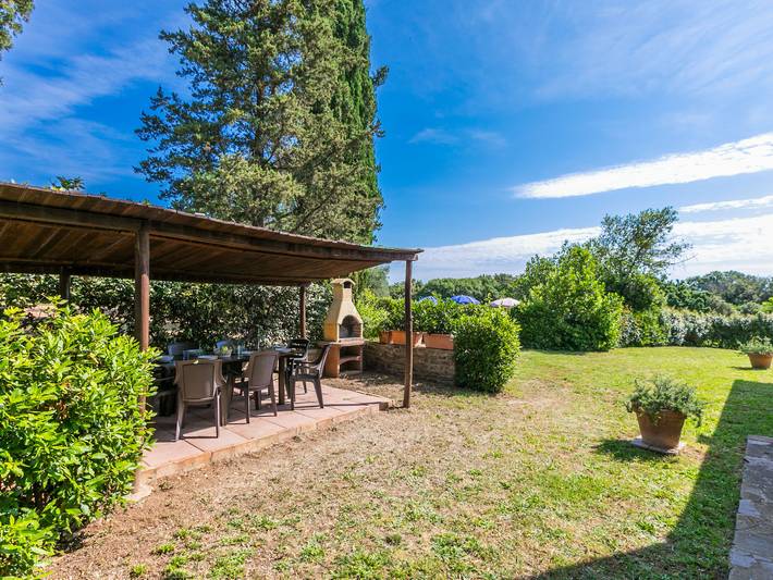 Ferienhaus für 12 Personen, mit Terrasse und Garten in Follonica - 4