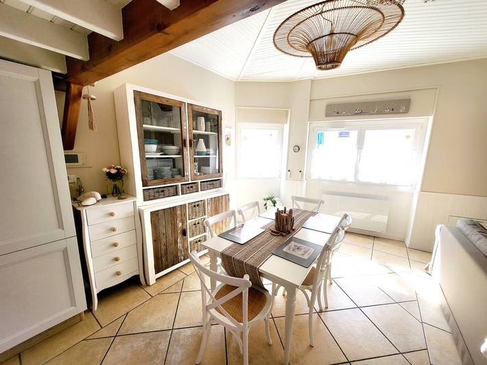 Maison de pêcheur moderne avec terrasse, proche mer et commerce - Barbecue - Wifi Gratuit in Les Sables-d'Olonne, Vendée