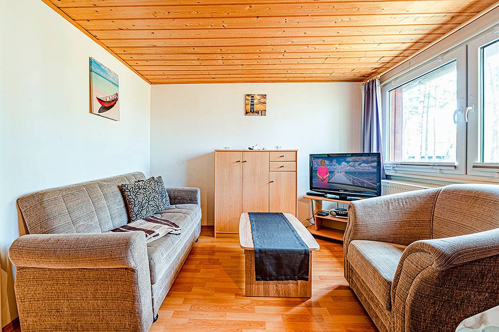 Holiday home for 4 people with terrace in Baabe, Ruegen