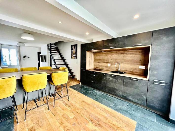 Villa pour 8 personnes, avec vue et jardin
