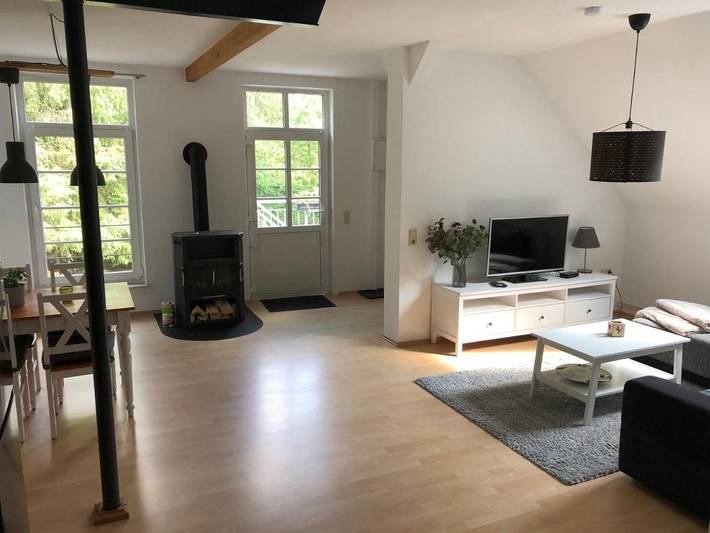 Ferienwohnung für 5 Personen, mit Balkon und Terrasse sowie Garten und Ausblick
