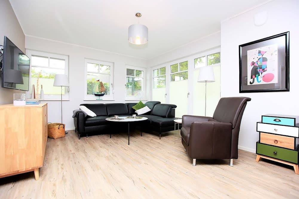 Ganze Wohnung, Ruhige zentrale Lage in Wustrow, Fischland