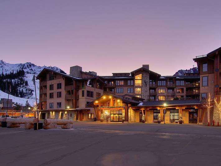 Vacation rental for 6 people, with hot tub and balcony in Squaw Valley