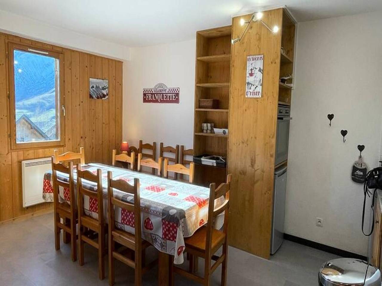 Apartamento entero, Apartamento en La Chal cerca de las pistas de Les Sybelles in Saint-Jean-d'Arves, Región de Saint-Jean-de-Maurienne