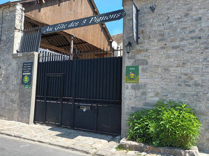 Gîte pour 13 personnes, avec jardin dans Île de France - 2