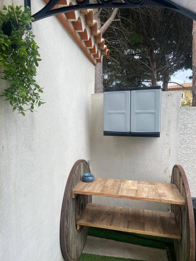 Double Room with Private Bathroom in Vias, Côte d'Améthyste