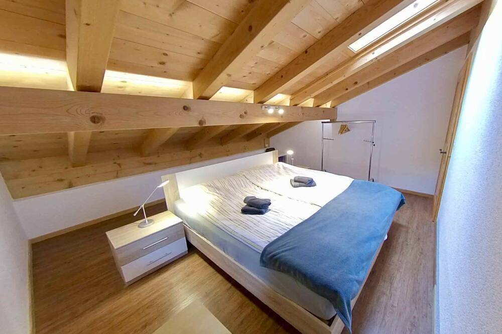 Ganze Wohnung, Maliet, (Pany). in Luzein, Plessur Alpen