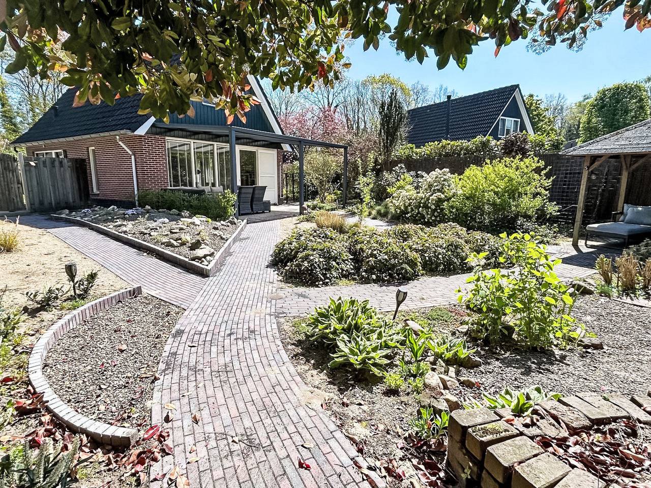 Geräumiges Ferienhaus mitten im Wald in Winterswijk, Achterhoek