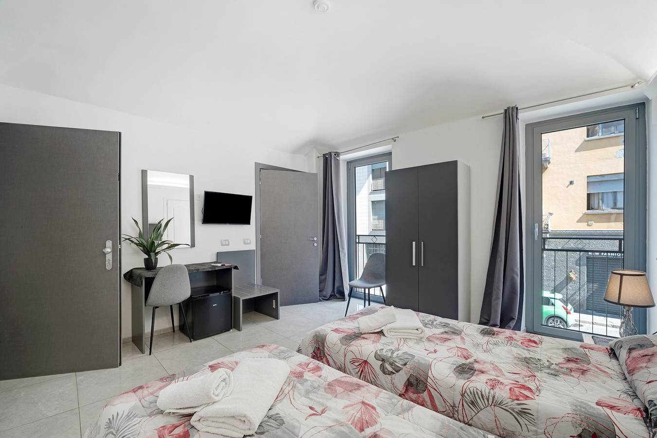 Zimmer 'Stanza 101' mit Balkon und Klimaanlage in Novara, Novara Provinz