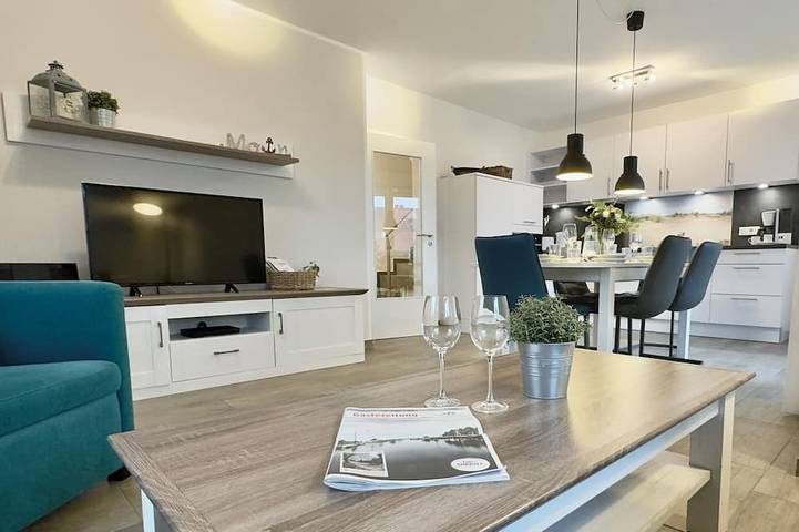 Ferienhaus für 6 Personen, mit Terrasse und Garten in Carolinensiel