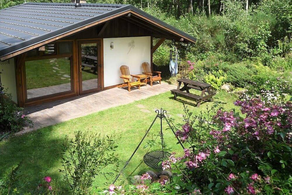 Cottage unter den Eichen - Wald, Ruhe, Garten (haustierfreundlich!) in Krokowa