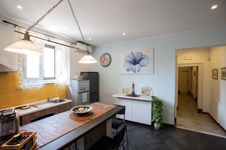 BnB für 8 Personen, mit Terrasse und Ausblick in Catania - 4