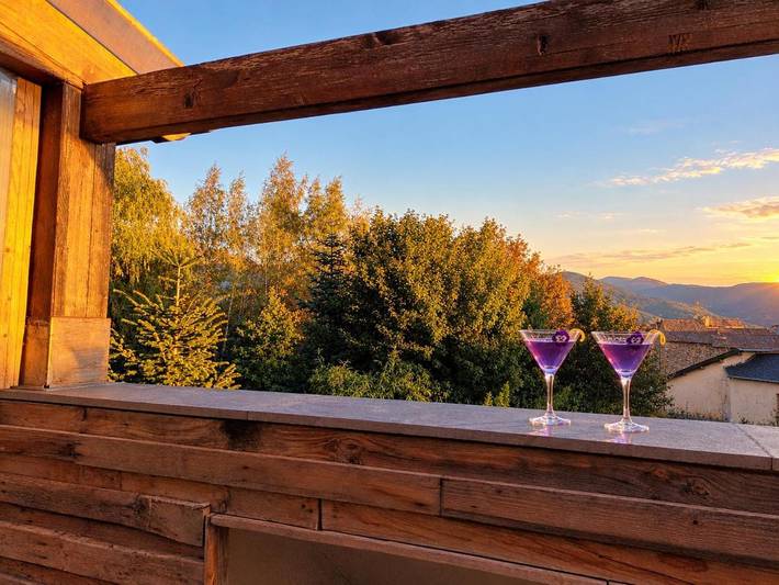Chambre d’hôte pour 4 personnes, avec Terrasse ainsi que Jacuzzi et Jardin à Font-Romeu-Odeillo-Via