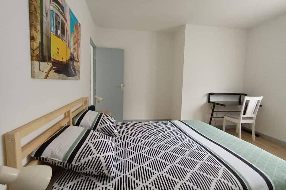 Entire apartment, Zola's Duplex Segré in Segré-en-Anjou-Bleu, Segré region