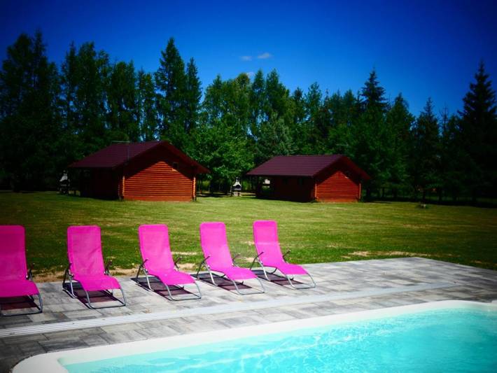 Location de vacances pour 4 personnes, avec Balcon et Jacuzzi ainsi que Terrasse et Jardin dans Radawa