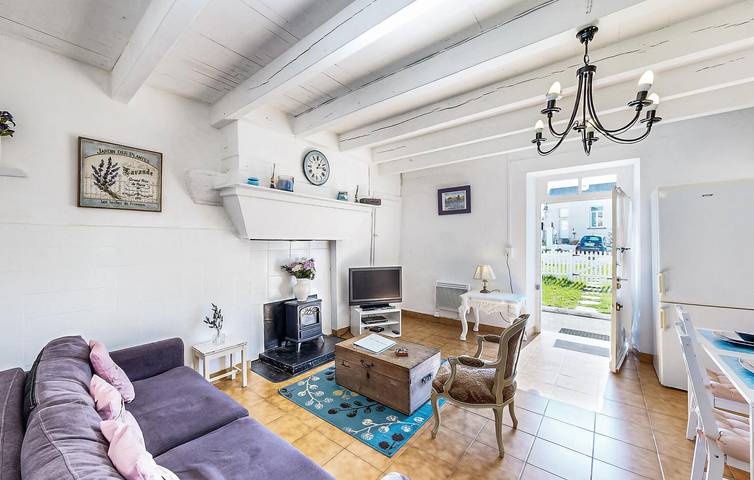 Location de vacances pour 4 personnes, avec jardin et terrasse, animaux acceptés à Oradour-Fanais - 4