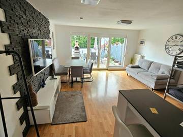 Ferienwohnung für 8 Personen, mit Ausblick und Balkon, kinderfreundlich in Rust