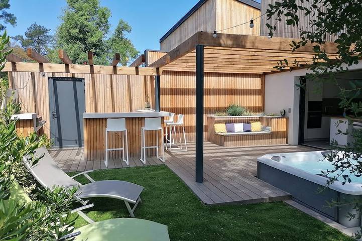 Villa pour 6 personnes, avec jacuzzi et jardin - 1