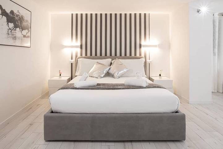 Appartamento intero, Unforgettable Split level Jacuzzi Suite Navona  Tc in Centro di Roma, Roma