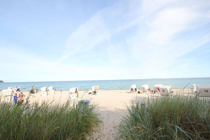 Ferienwohnung für 2 Personen, mit Balkon in Lobbe - 2