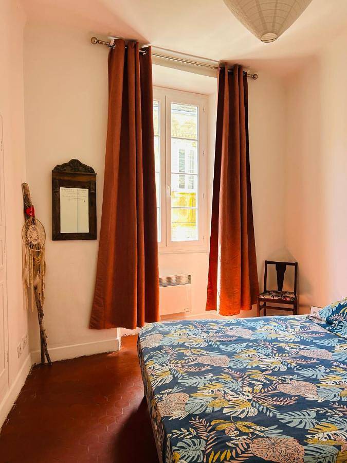 Gîte pour 2 personnes, avec vue dans Cinema Le Studio Bastia - 2