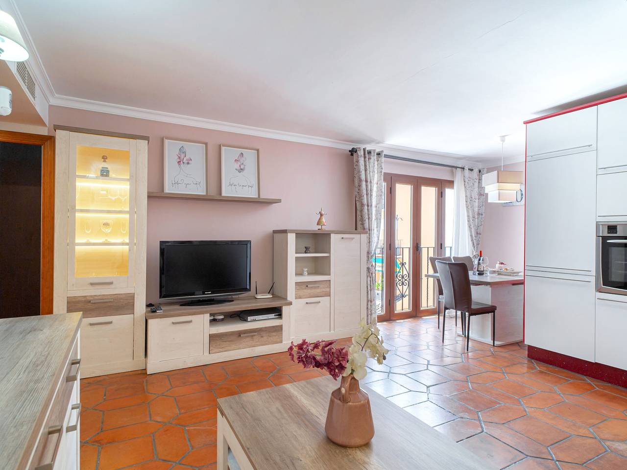 Entire apartment, Charming apartment in the heart of Nerja, near Balcón de Europa in Nerja Centre, Nerja