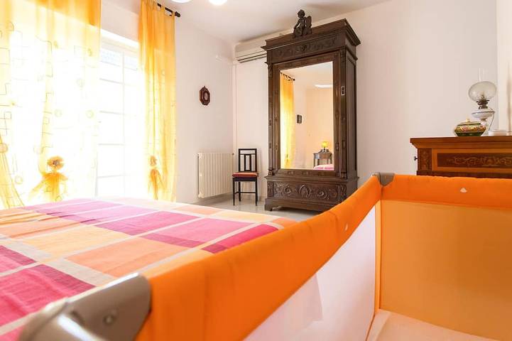 Villa für 8 Personen, mit Whirlpool und Balkon in Palermo - 4