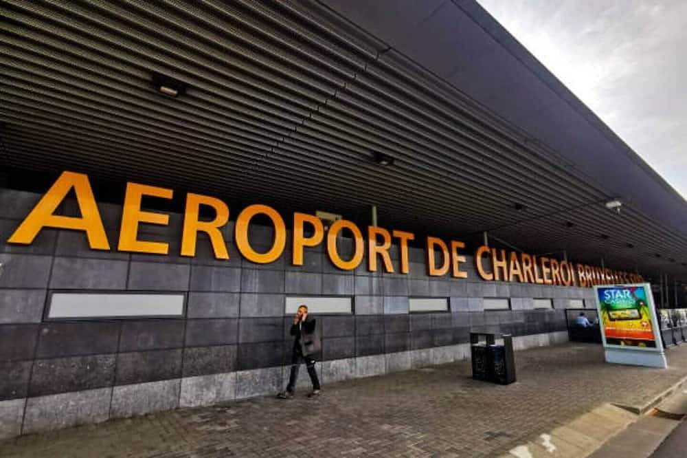 Appartement entier, Station 64 A2 Charleroi-Airport in Ransart, Charleroi