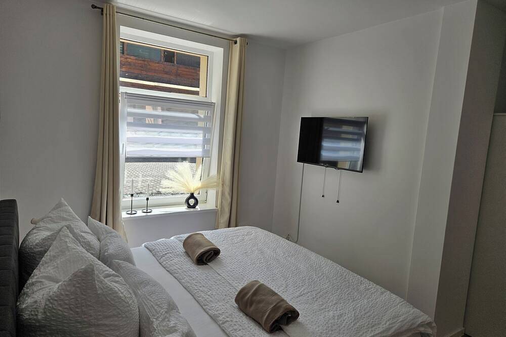 Ganze Wohnung, 3 bedroom apartment in sonneberg in Sonneberg, Frankenwald