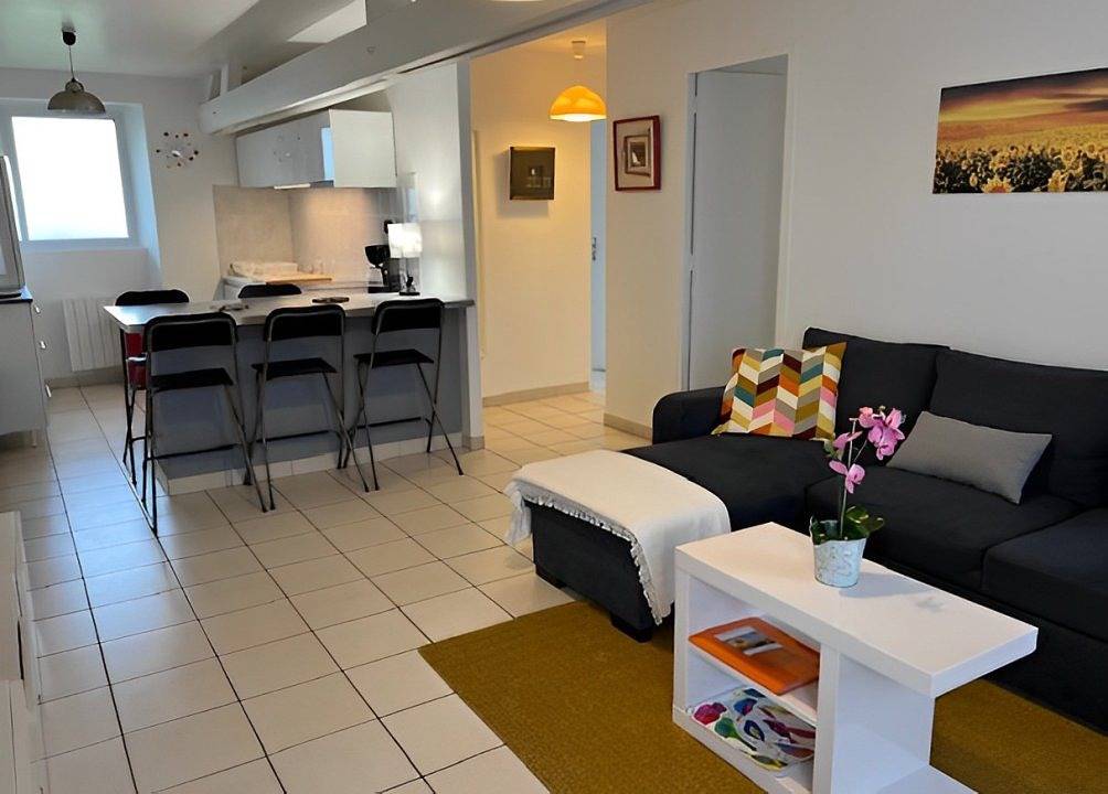 Appartement Les Tournesols près de Massy, Evry in Chauffour-lès-Étréchy, Essonne