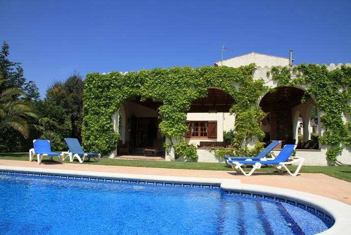 Chalet para 6 personas, con jardín - 1