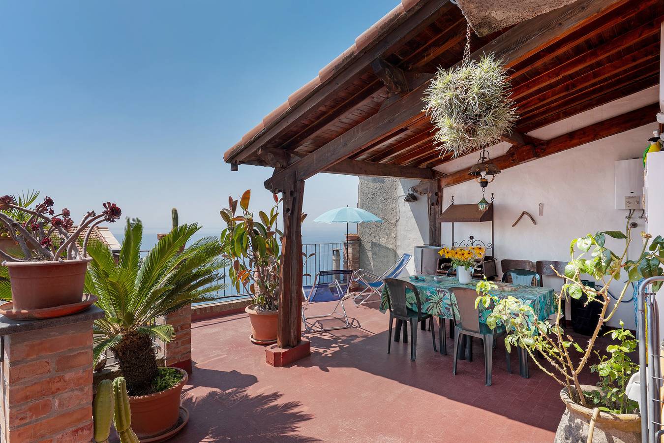Ferienhaus 'Basera' mit Meerblick, Wlan und Klimaanlage in Cipressa, Riviera di Ponente