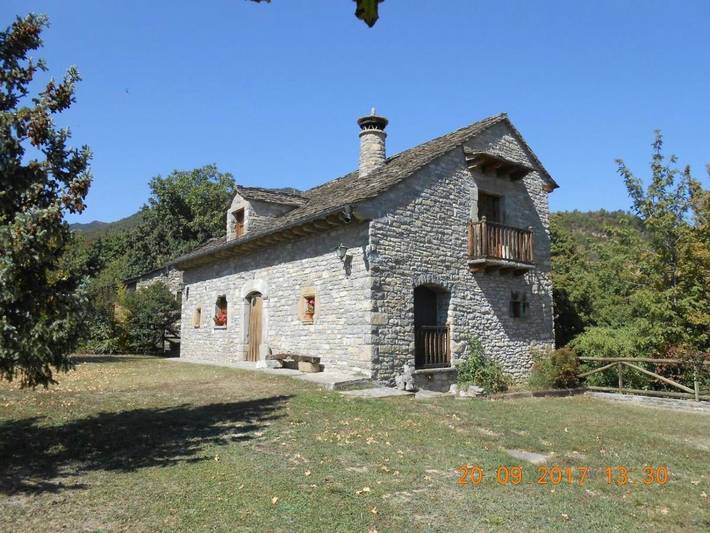 Casa rural para 8 personas, con Balcón y Terraza además de Jardín y Vistas en Parque nacional de Ordesa y Monte Perdido