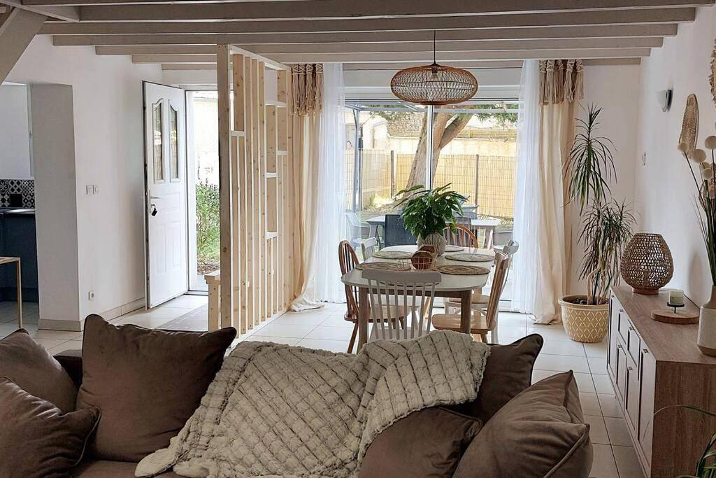 Gîte chaleureux le Petit Mauze in Nouaillé-Maupertuis, Vienne (France)