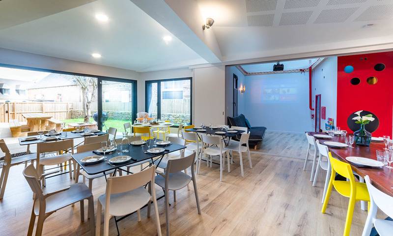 Gîte pour 21 personnes, avec jardin et terrasse - 1