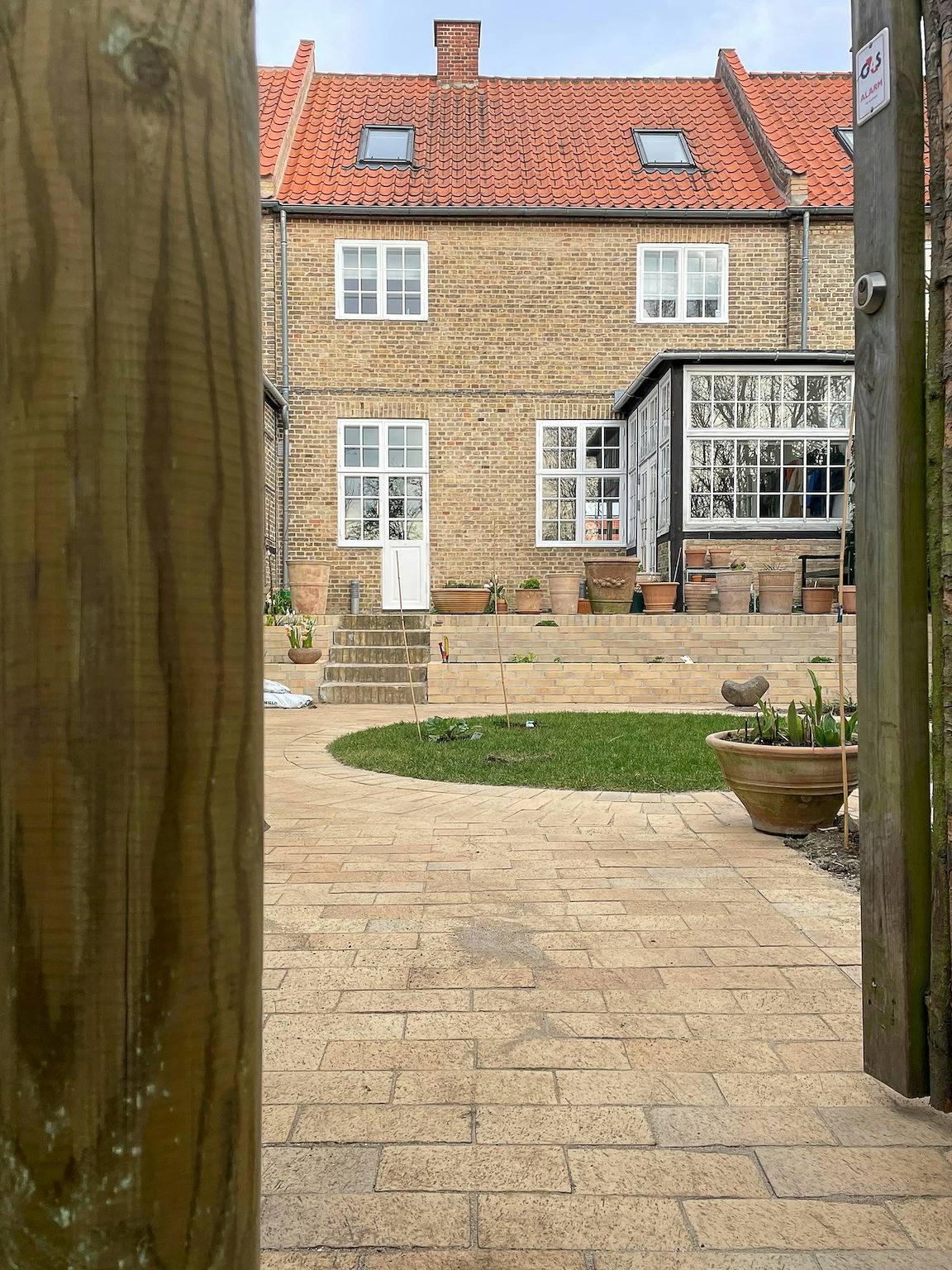 Historisches Reihenhaus in Dänemarks erster Gartenstadt in Kopenhagen, Hovedstaden