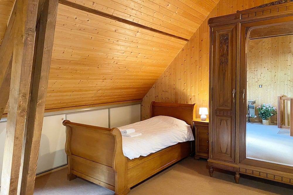 Villa 5 personas + gran balcón orientado al sur + piscina y jacuzzi in La Chapelle-en-Valgaudémar, Parque Nacional de los Ecrins