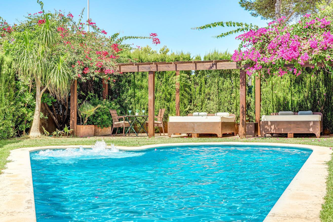 Ferienhaus "Villa Puig de Ros" in der Nähe dem Strand mit Terrasse, Pool & Whirlpool in Maioris Decima, Llucmajor