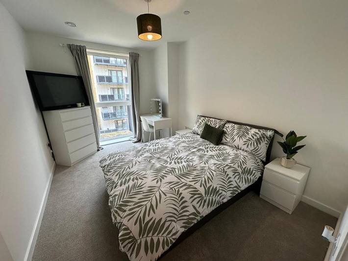 Camping für 2 Personen, mit Balkon und Terrasse sowie Garten und Ausblick in London